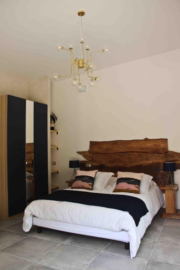 Bed and Breakfast Les Bobos A La Ferme La Madelaine-sous-Montreuil Экстерьер фото