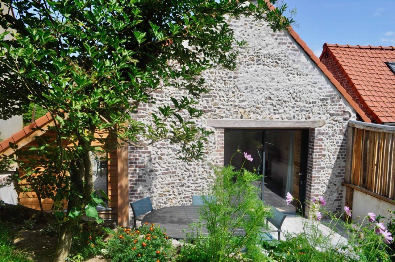 Bed and Breakfast Les Bobos A La Ferme La Madelaine-sous-Montreuil Экстерьер фото
