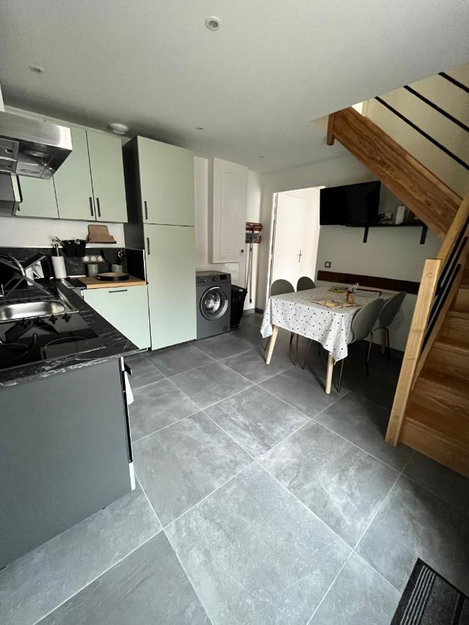 Bed and Breakfast Les Bobos A La Ferme La Madelaine-sous-Montreuil Экстерьер фото